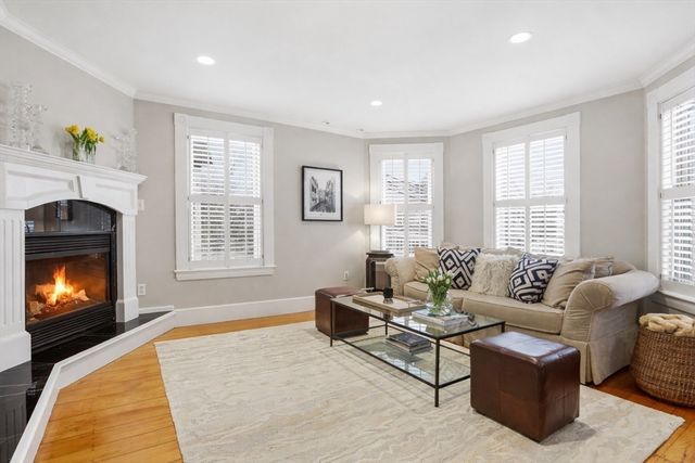 56 Capitol Street 3, Watertown, MA 02472