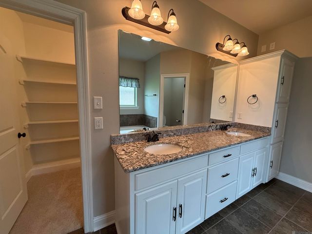 4012 Sandbar Dr, Addis, LA 70710