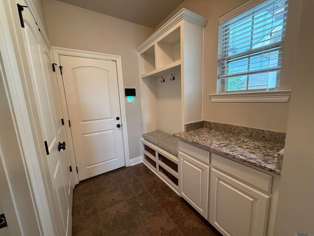 4012 Sandbar Dr, Addis, LA 70710