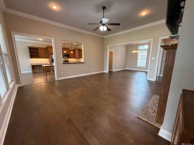 4012 Sandbar Dr, Addis, LA 70710