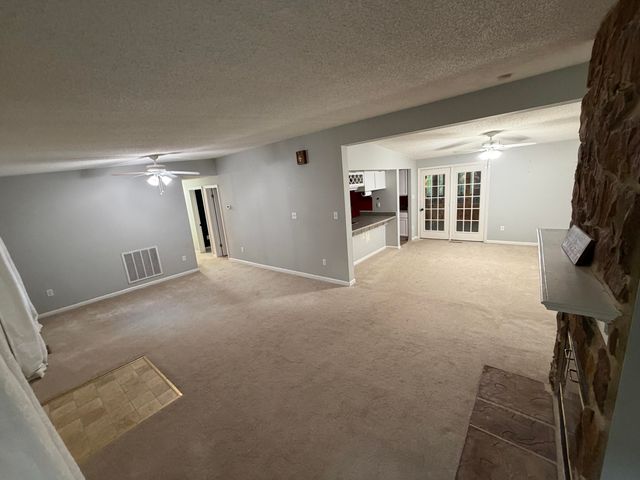 95 Indian Pointe DR, Hardy, VA 24101
