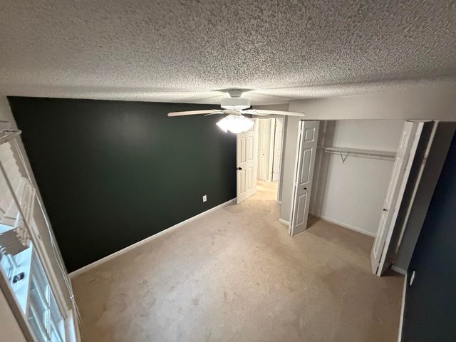 95 Indian Pointe DR, Hardy, VA 24101