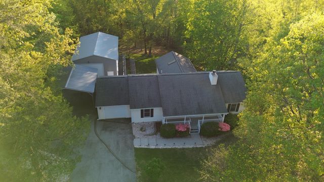 95 Indian Pointe DR, Hardy, VA 24101