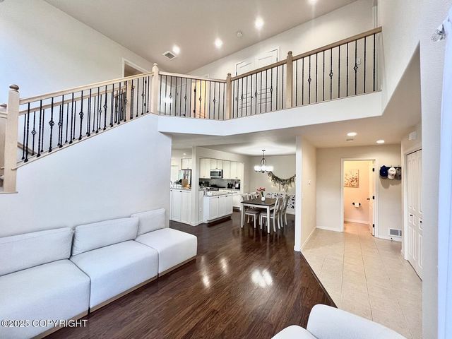 8927 Dry Creek Loop, #26, Anchorage, AK 99502