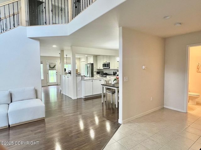 8927 Dry Creek Loop, #26, Anchorage, AK 99502