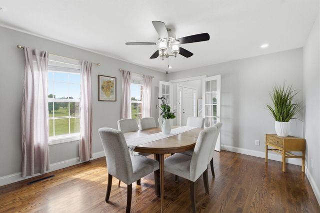 4302 N Quail Run Road, Ozark, MO 65721