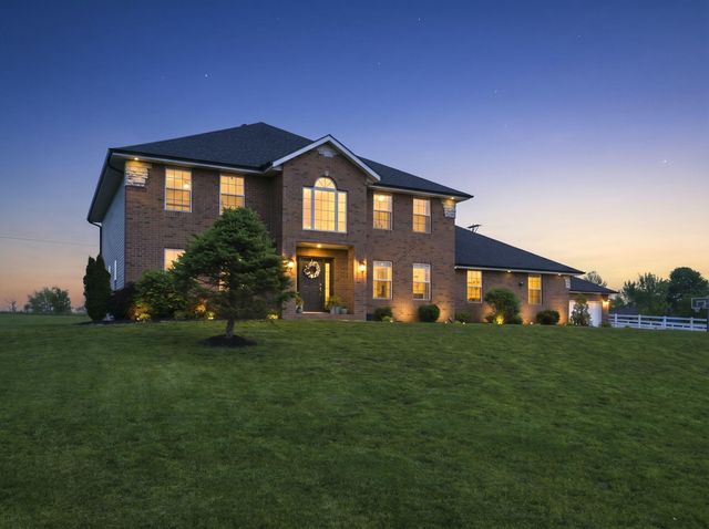 4302 N Quail Run Road, Ozark, MO 65721