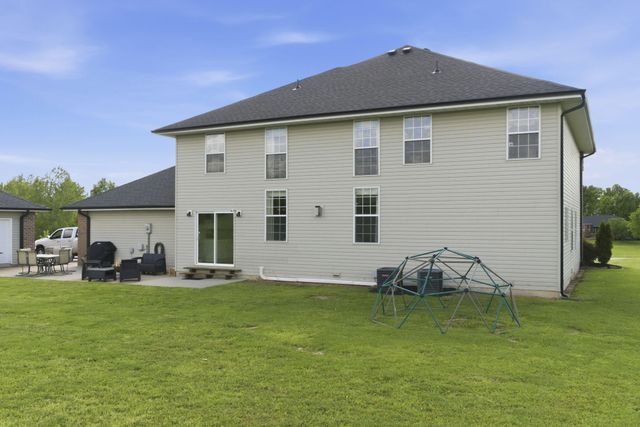 4302 N Quail Run Road, Ozark, MO 65721