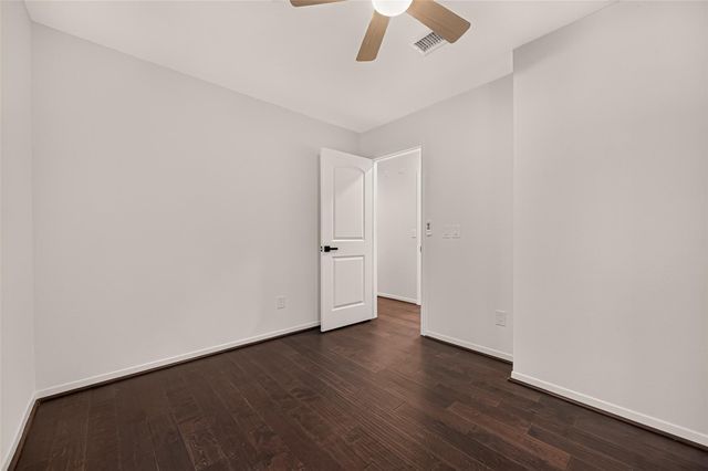 23 Lazy Morning Place, The Woodlands, TX 77381