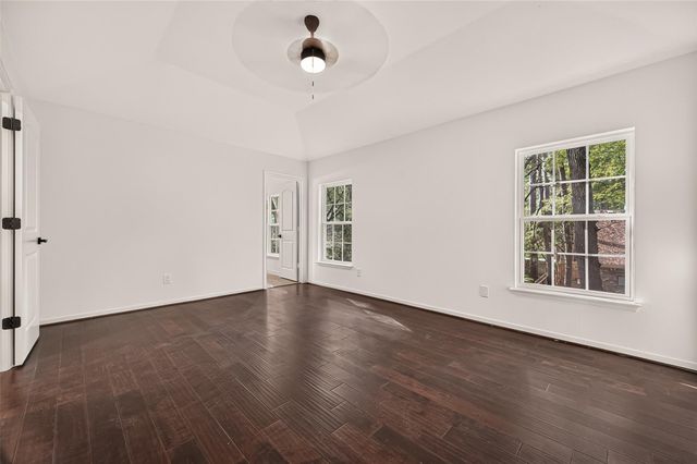 23 Lazy Morning Place, The Woodlands, TX 77381