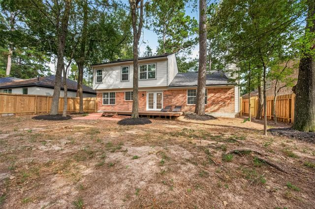 23 Lazy Morning Place, The Woodlands, TX 77381