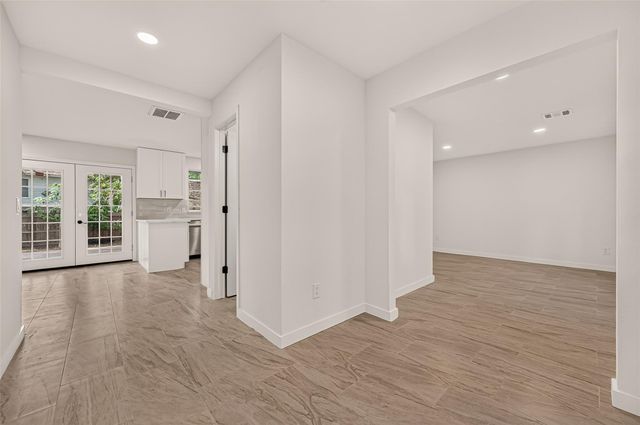 23 Lazy Morning Place, The Woodlands, TX 77381