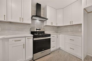 23 Lazy Morning Place, The Woodlands, TX 77381