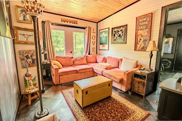 987 Old Elkton Pike, Fayetteville, TN 37334