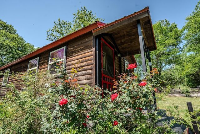 987 Old Elkton Pike, Fayetteville, TN 37334