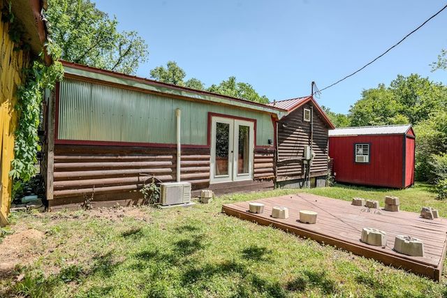 987 Old Elkton Pike, Fayetteville, TN 37334