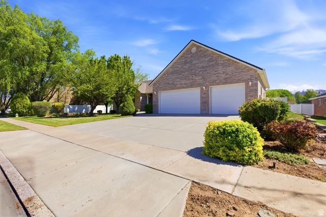 2191 S 550 W, Syracuse, UT 84075