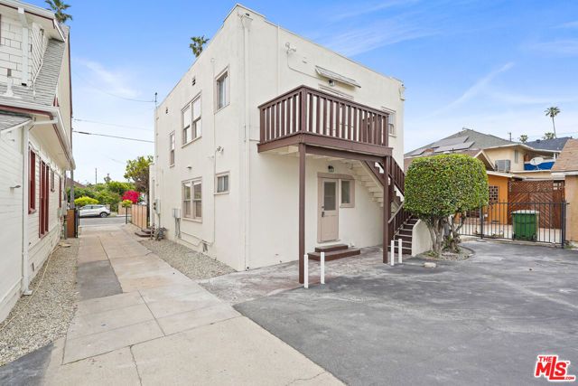 209 N Ave 57, Los Angeles, CA 90042