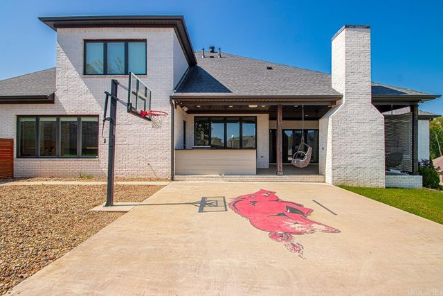 111 Eagle Ridge Drive, Maumelle, AR 72113