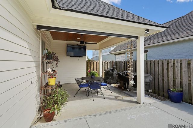 7143 Rue Lierre, Zachary, LA 70791