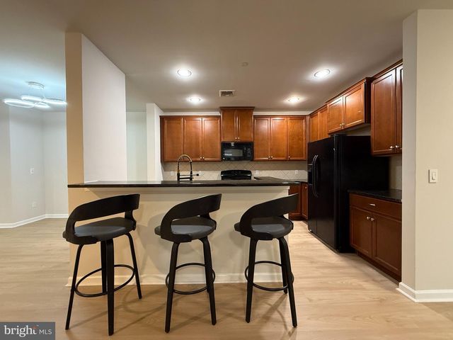 407 CARSON TER, Huntingdon Valley, PA 19006