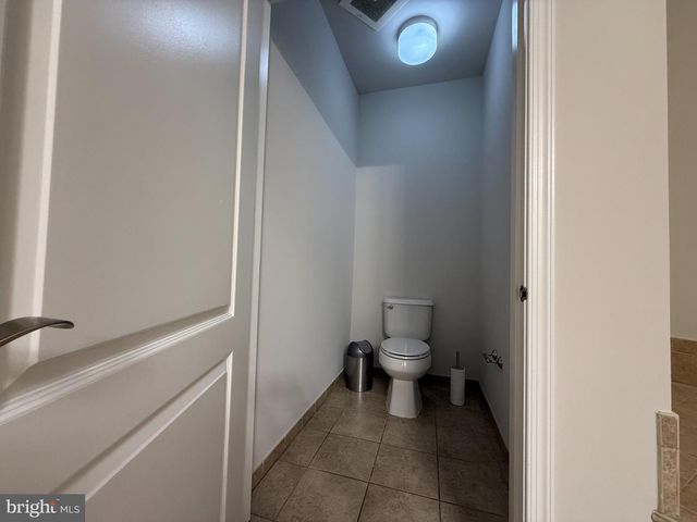 407 CARSON TER, Huntingdon Valley, PA 19006