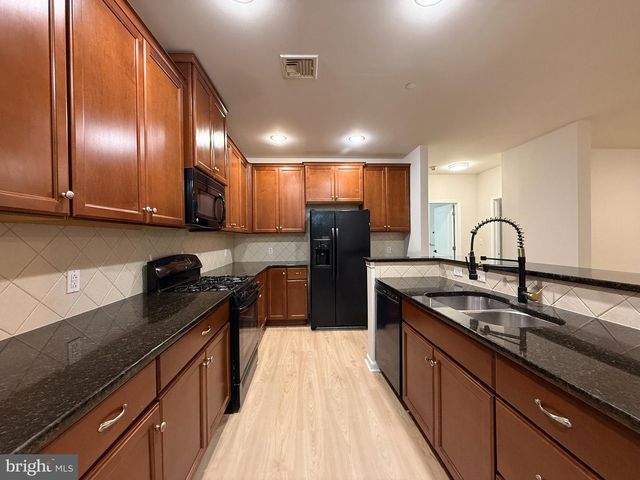 407 CARSON TER, Huntingdon Valley, PA 19006