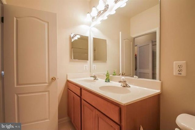 4426-A BEECHSTONE LN, Fairfax, VA 22033