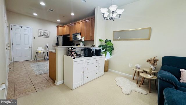 4426-A BEECHSTONE LN, Fairfax, VA 22033