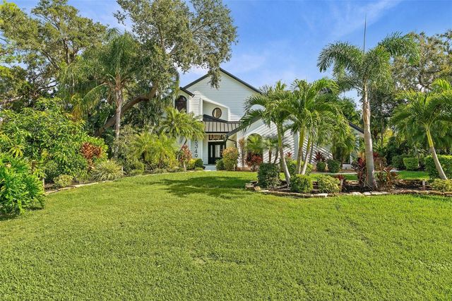 6349 RAVENWOOD WAY, Sarasota, FL 34243