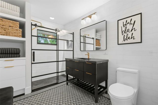 6349 RAVENWOOD WAY, Sarasota, FL 34243