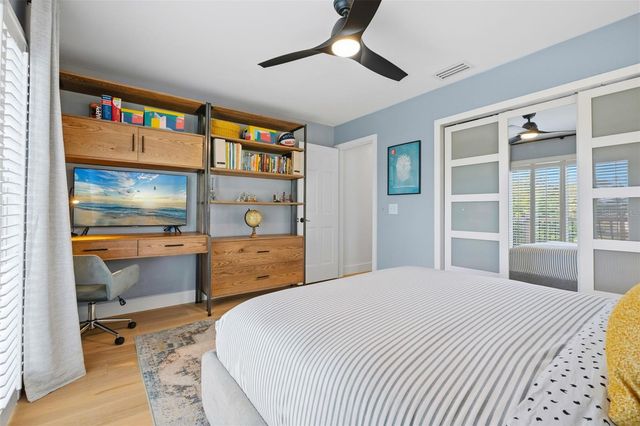 6349 RAVENWOOD WAY, Sarasota, FL 34243