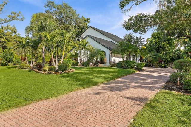 6349 RAVENWOOD WAY, Sarasota, FL 34243