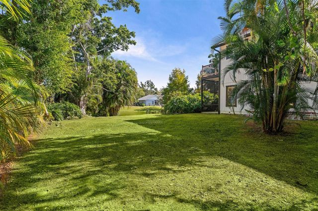 6349 RAVENWOOD WAY, Sarasota, FL 34243