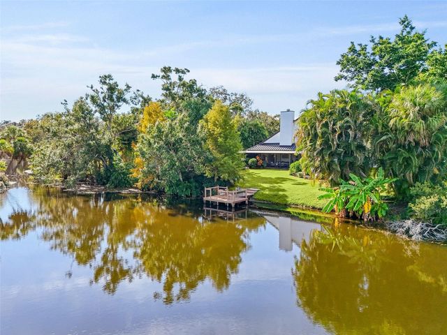 6349 RAVENWOOD WAY, Sarasota, FL 34243