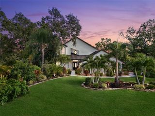 6349 RAVENWOOD WAY, Sarasota, FL 34243