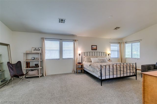 8833 Arabian Filly Avenue, Las Vegas, NV 89143