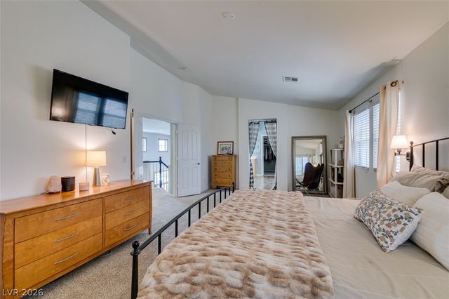 8833 Arabian Filly Avenue, Las Vegas, NV 89143