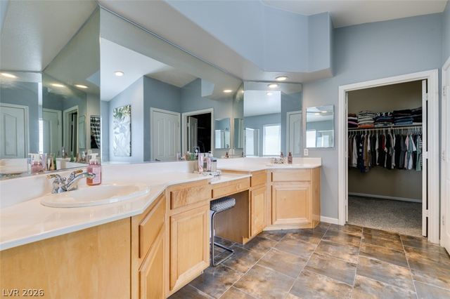 8833 Arabian Filly Avenue, Las Vegas, NV 89143