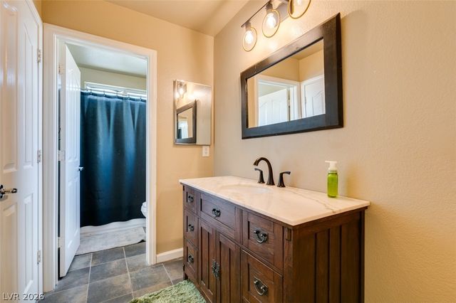 8833 Arabian Filly Avenue, Las Vegas, NV 89143