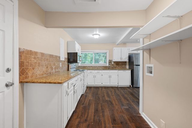 1310 Roanoke Avenue, Chattanooga, TN 37406