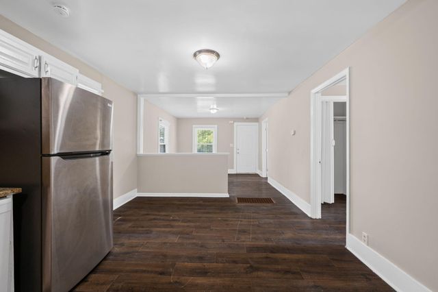 1310 Roanoke Avenue, Chattanooga, TN 37406