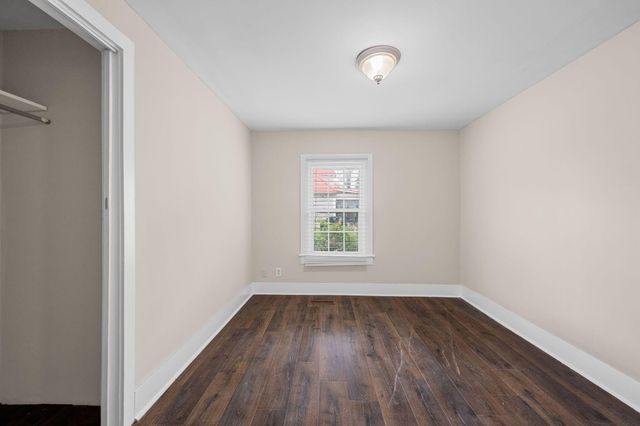 1310 Roanoke Avenue, Chattanooga, TN 37406