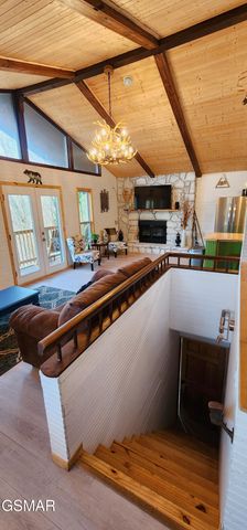 207 Buena Vista Drive, Sevierville, TN 37876