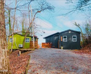 207 Buena Vista Drive, Sevierville, TN 37876