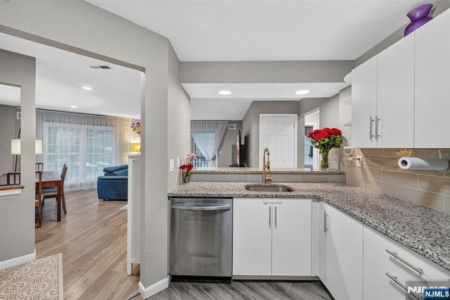 1486 Westgate Drive, Fort Lee, NJ 07024