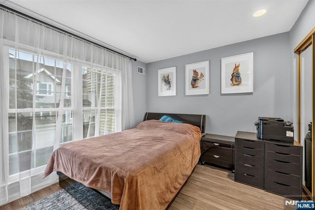1486 Westgate Drive, Fort Lee, NJ 07024