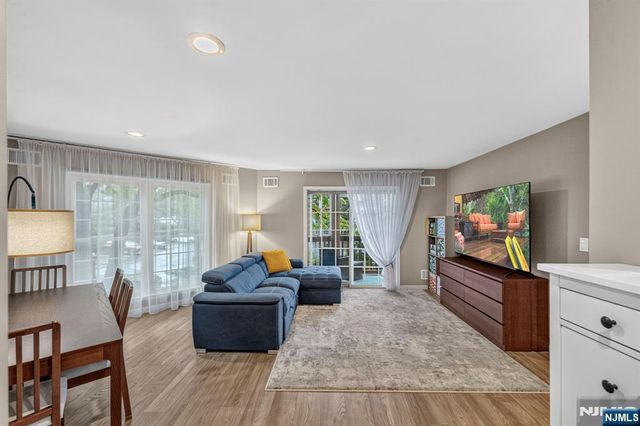 1486 Westgate Drive, Fort Lee, NJ 07024