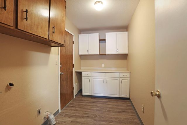 3413 Joanna Dr, Modesto, CA 95355