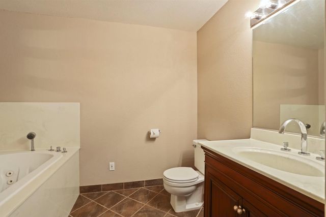 3413 Joanna Dr, Modesto, CA 95355